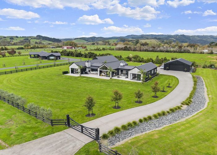  at 5 Rossbern Lane, Papakura