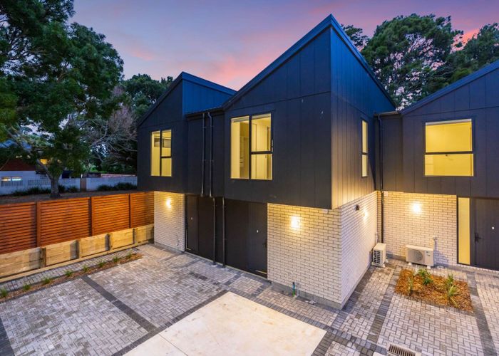  at Lot 3, 38 Cascades Road, Pakuranga, Manukau City, Auckland