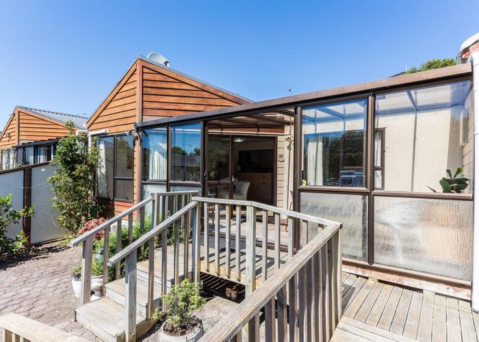 at 9B School Road, Plimmerton, Porirua, Wellington