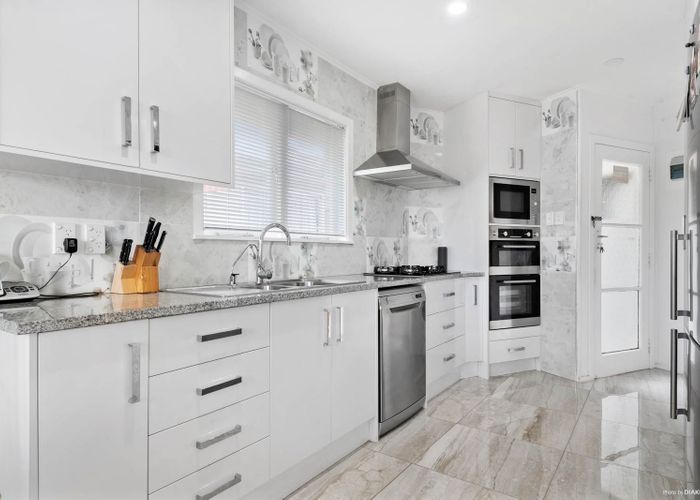  at 3 Cullinan Avenue, Mangere, Auckland