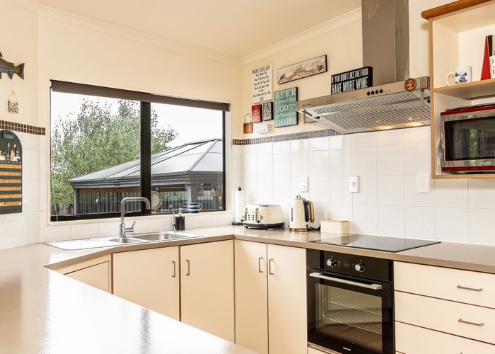  at 3 Melfort Place, Nawton, Hamilton
