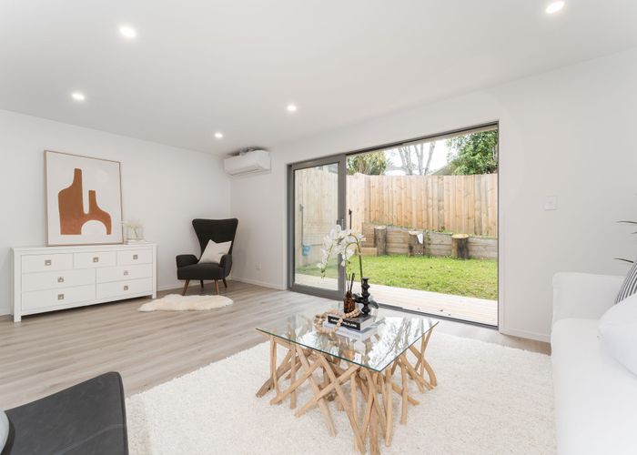  at 6B Buisson Glade, West Harbour, Auckland