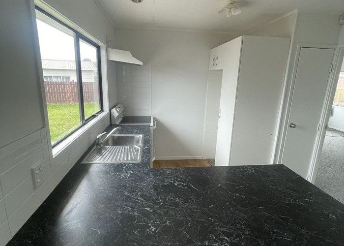  at 19 Southview Place, Wattle Downs, Manukau City, Auckland