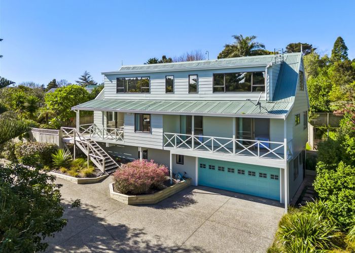  at 24 Houston Place, Bayview, Auckland