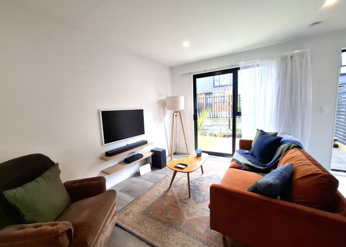  at 14 Ara Mara Hua, Henderson, Waitakere City, Auckland