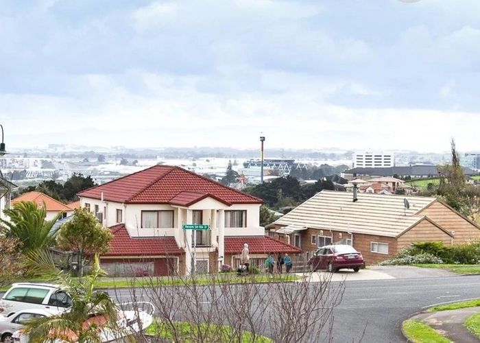  at 16 Astelia Place, Goodwood Heights, Manukau City, Auckland
