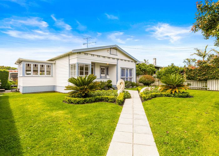  at 20 Kingsway Avenue, Sandringham, Auckland