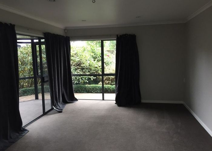  at 10E Grange Street, Hillsborough, Christchurch City, Canterbury