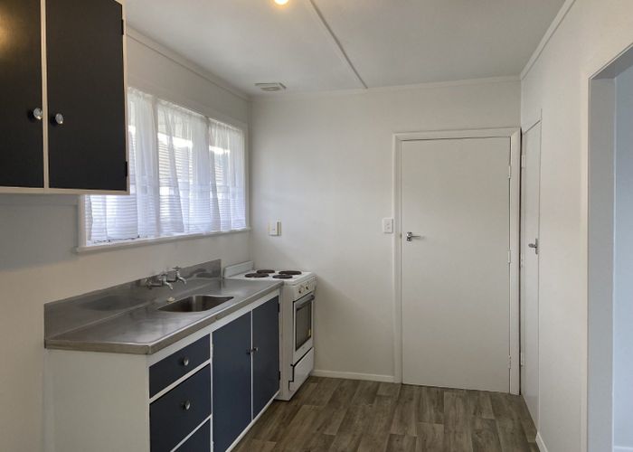  at 2/555 Fergusson Drive, Trentham, Upper Hutt, Wellington