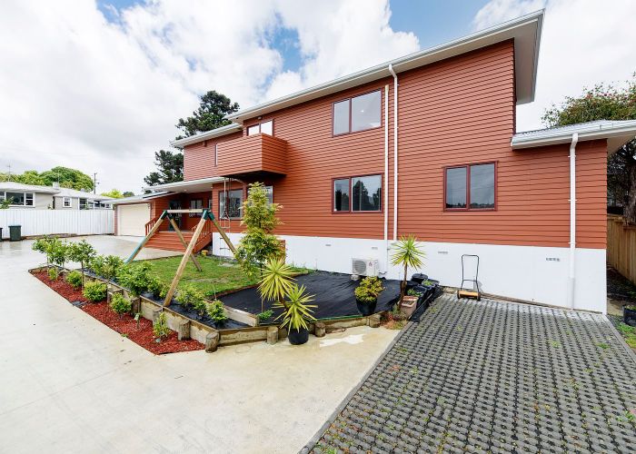  at 28 Boundary road, Blockhouse Bay, Auckland