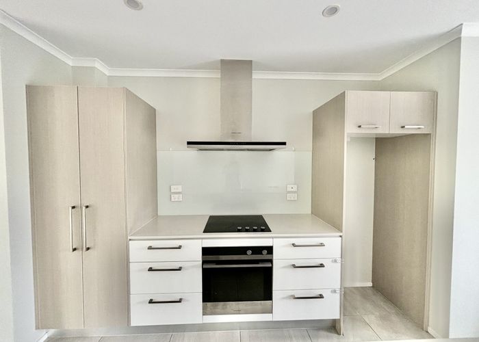  at 15 Purei Lane, Massey, Waitakere City, Auckland