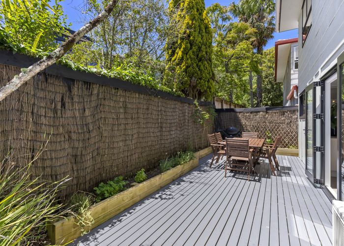  at 1/2 Telstar Place, Beach Haven, Auckland