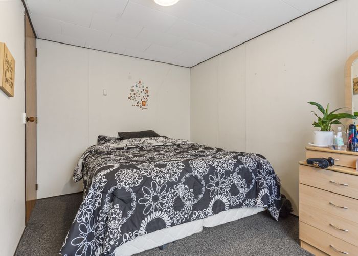  at 2/115 Wyllie Road, Papatoetoe, Auckland