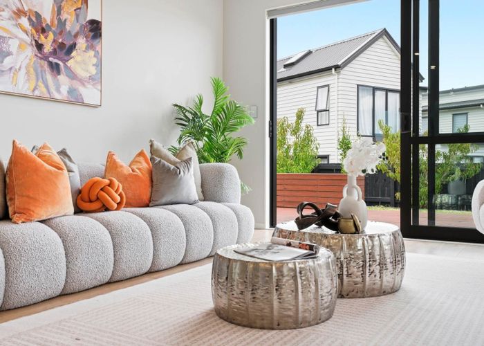  at 20 Headsail Drive, Long Bay, North Shore City, Auckland