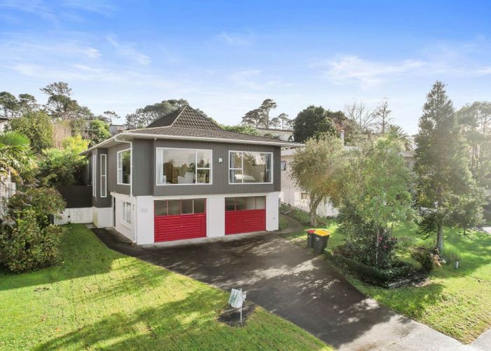  at 52 Meadowvale Avenue, Forrest Hill, Auckland