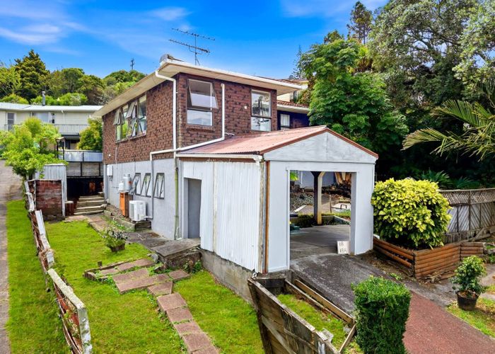  at 14-18B Cypress Place, Sunnynook, North Shore City, Auckland