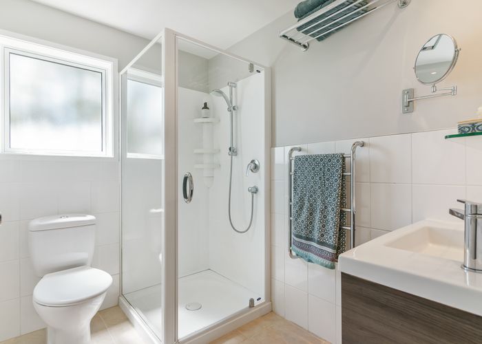  at 3/8 Marua Road, Ellerslie, Auckland