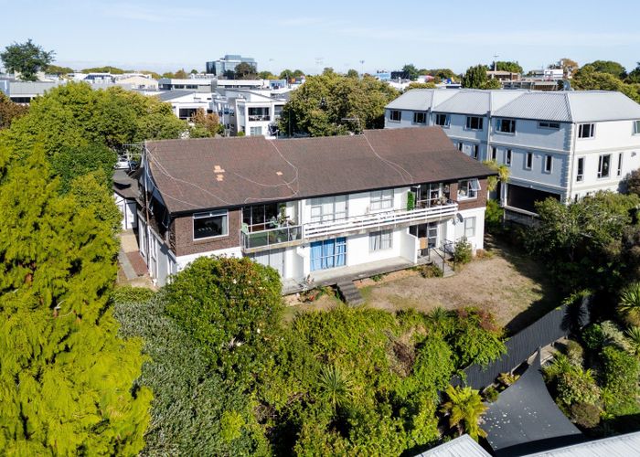  at 4E Clifton Road, Hamilton City Central, Hamilton, Waikato