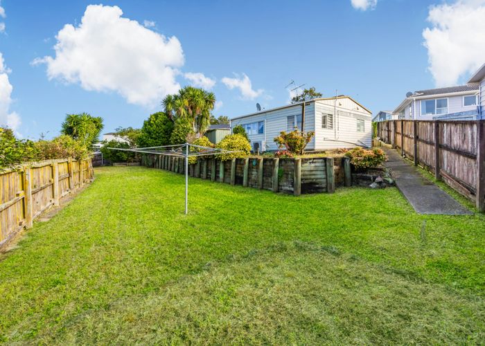  at 9 Holborn Place, Papatoetoe, Manukau City, Auckland