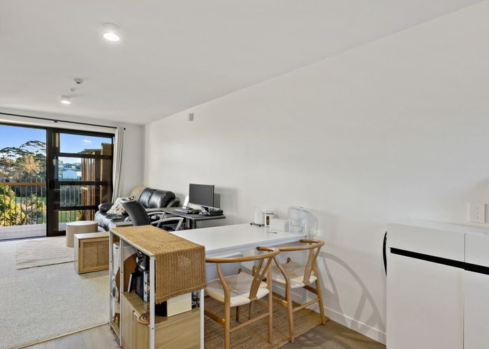  at 208/71 Hendon Avenue, Mount Albert, Auckland City, Auckland