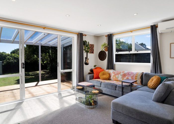  at 33 Woodleigh Street, Frankleigh Park, New Plymouth