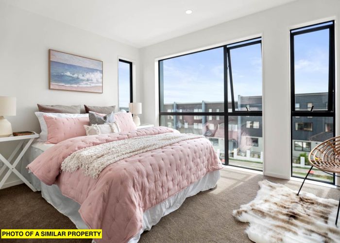  at 17 Papatahi Lane, Flat Bush, Manukau City, Auckland