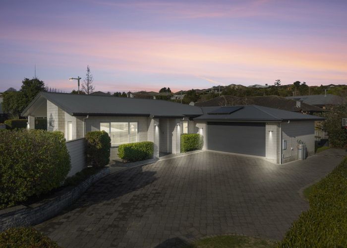  at 1 Landing Drive, Pyes Pa, Tauranga, Bay Of Plenty