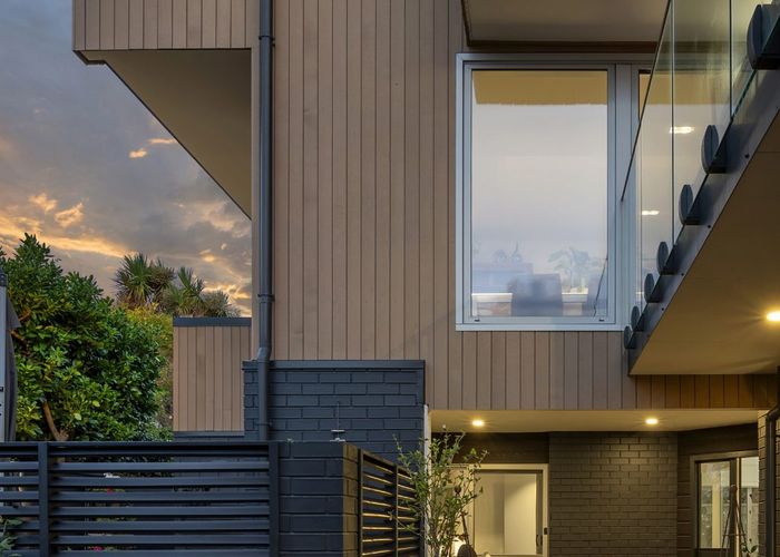  at 102A Esplanade, Sumner, Christchurch City, Canterbury