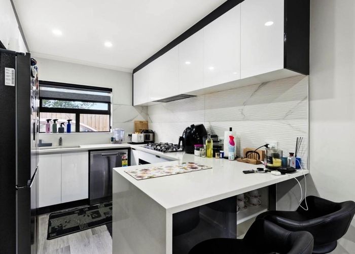  at 10F George Street, Mangere, Manukau City, Auckland
