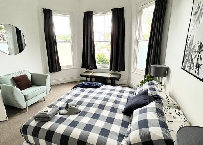  at 2/24 West End Road, Herne Bay, Auckland City, Auckland