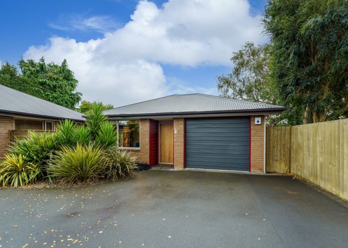  at 2/62 Radley Street, Woolston, Christchurch