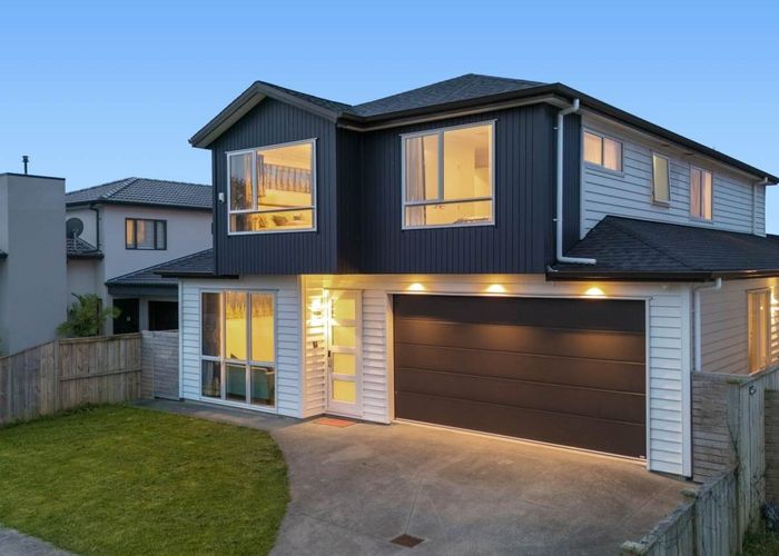  at 10 Makete Crescent, Hobsonville, Auckland