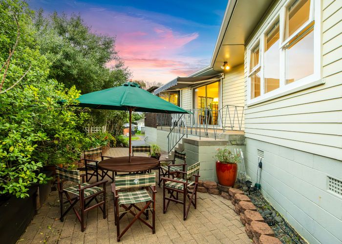  at 20 Kay Drive, Blockhouse Bay, Auckland