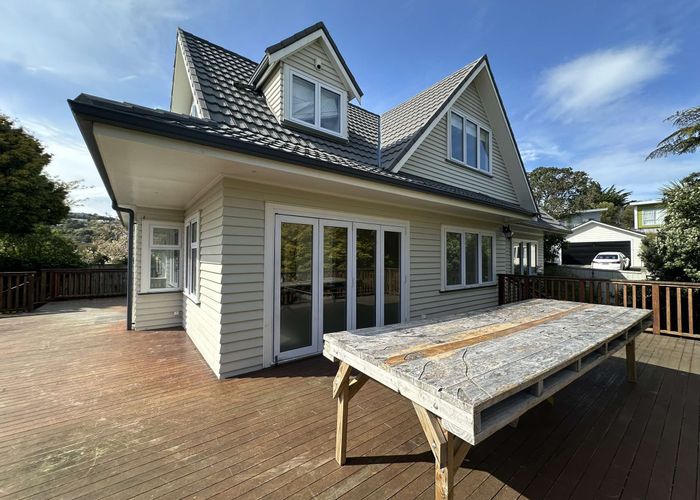  at 18 Middleton Road, Johnsonville, Wellington