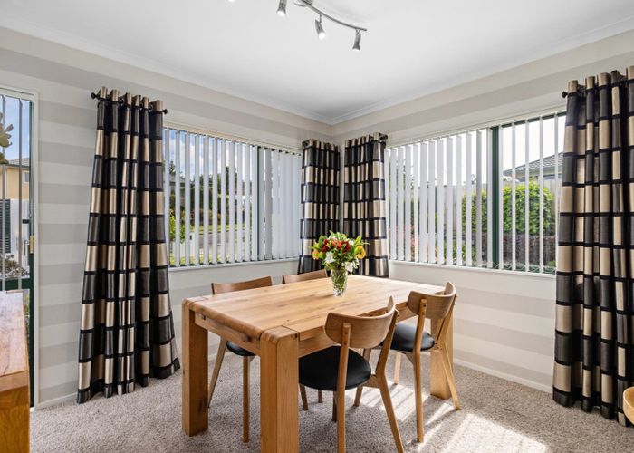  at 3 Solander Drive, Welcome Bay, Tauranga
