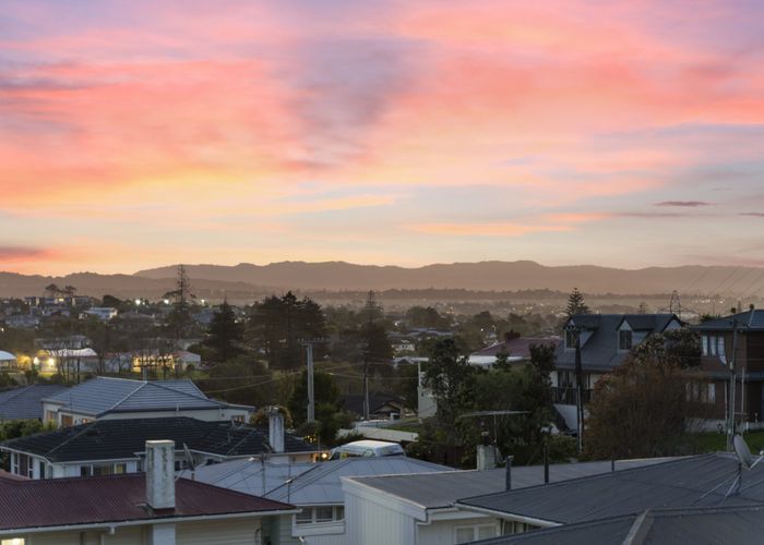  at 14A Parfitt Street, Mount Roskill, Auckland