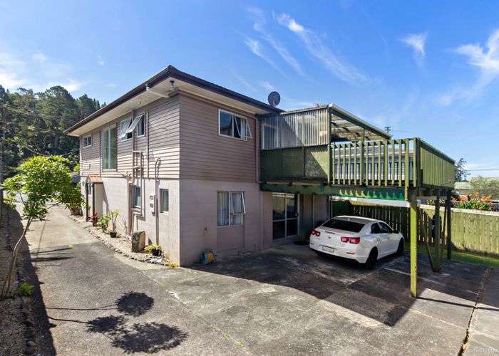  at 28 Birdwood Road, Swanson, Auckland