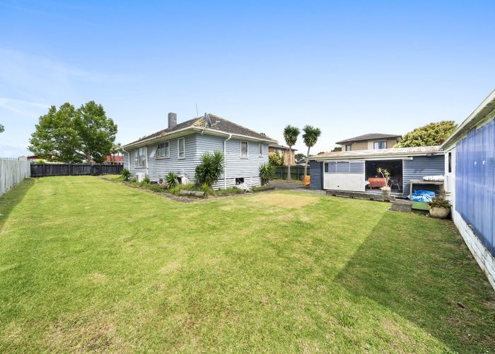  at 215 Buckland Road, Mangere East, Manukau City, Auckland