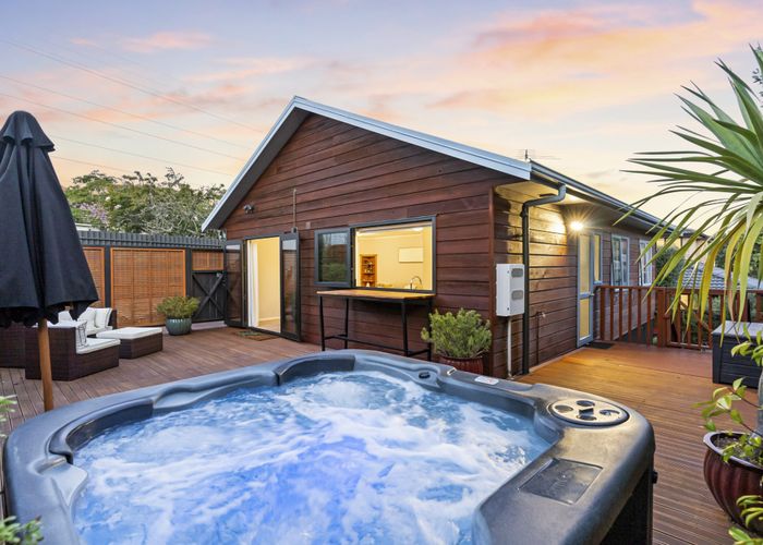  at 49A Panorama Road, Mount Wellington, Auckland