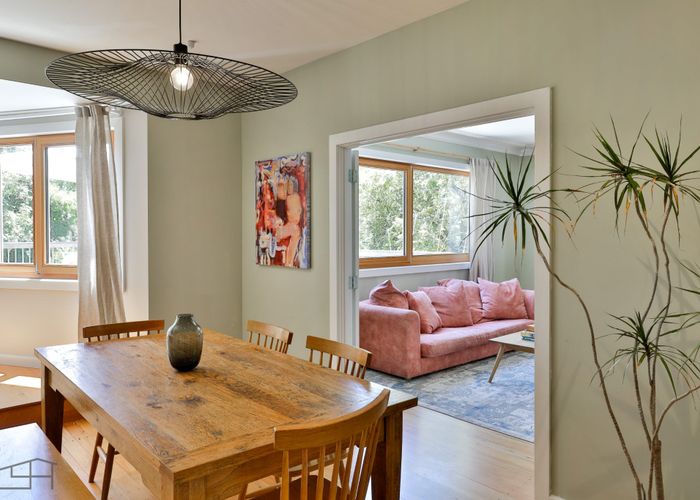  at 553 South Titirangi Road, Titirangi, Auckland