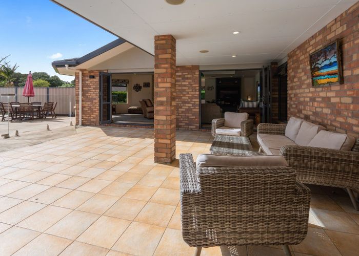  at 16 Cairn Way, Kamo