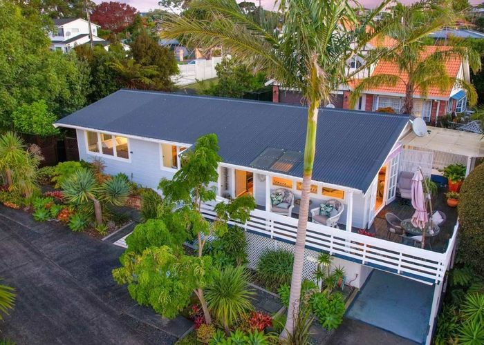  at 1/30 Deep Creek Road, Torbay, Auckland
