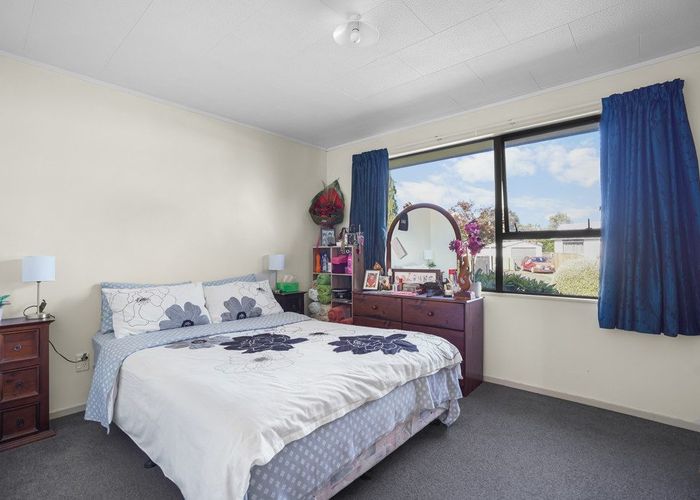  at 8 Purcell Place, Melville, Hamilton, Waikato