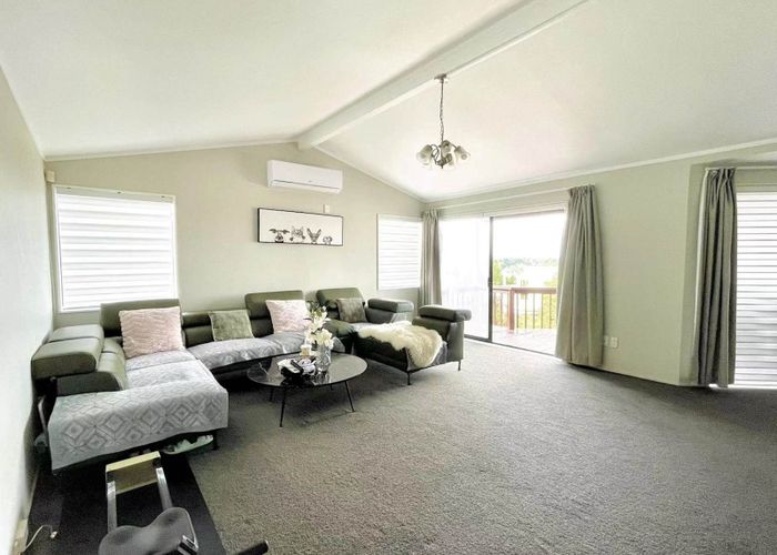  at 131 West Harbour Drive, West Harbour, Waitakere City, Auckland