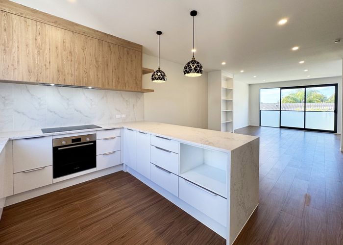  at 6/20 Penzance Road, Mairangi Bay, North Shore City, Auckland