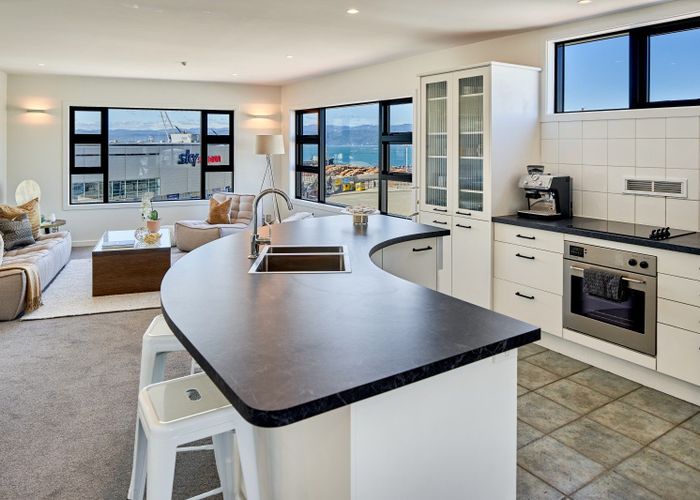  at 1/125 Thorndon Quay, Pipitea, Wellington