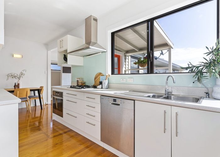  at 1/3 Rogan Street, Hillsborough, Auckland