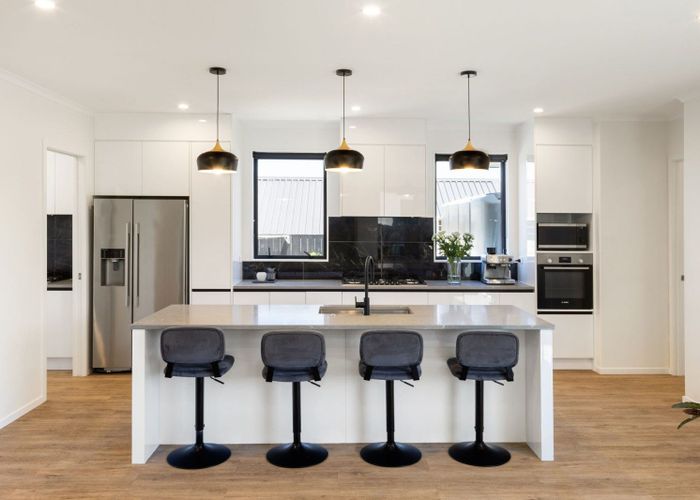  at 8 Riverpoint Glade, Flagstaff, Hamilton, Waikato