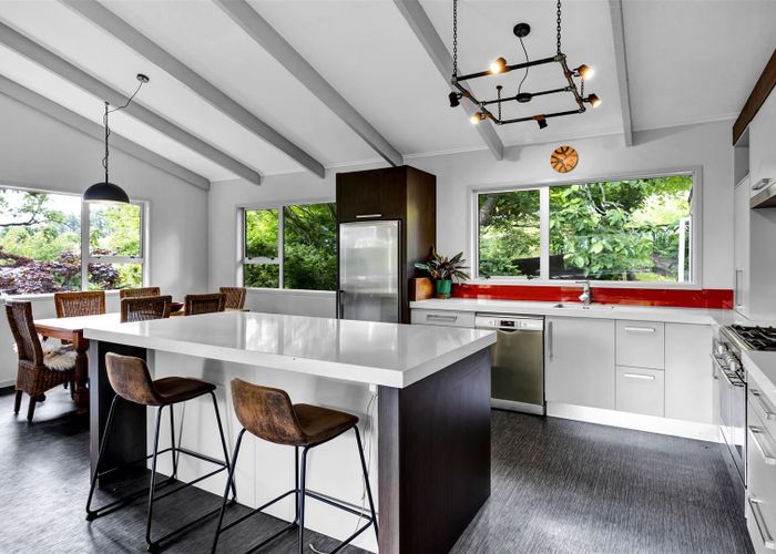  at 25 Saxton Road, Upper Vogeltown, New Plymouth