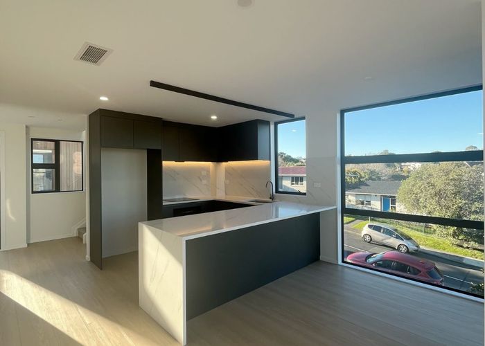  at 9A Glamorgan Drive, Torbay, North Shore City, Auckland